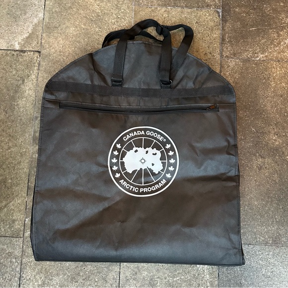 Canada Goose Wyndham Parka Mens Graphite Gray Size XL Real Fur Hood 3808M - Picture 16 of 16